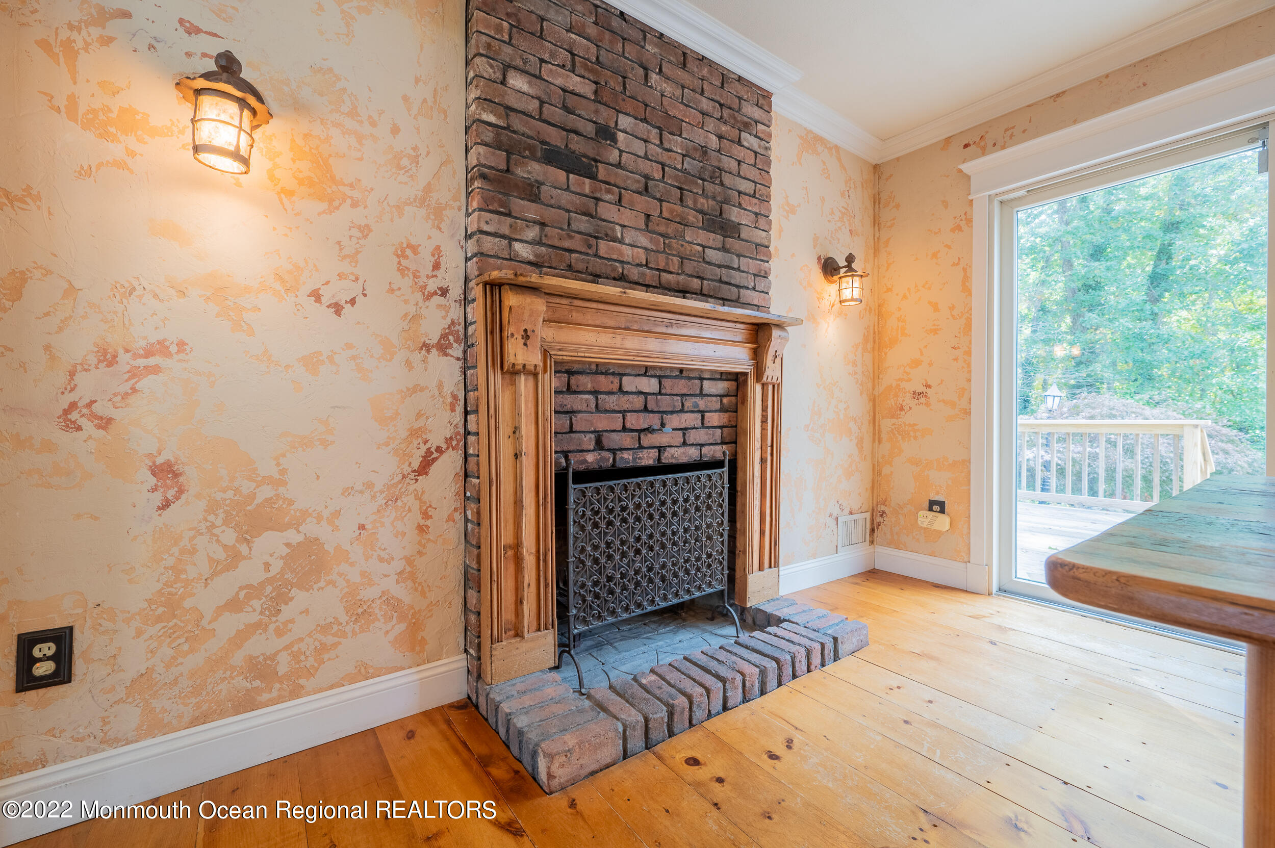 46 South Longview Road Howell, NJ 07731 - Photo 13 of 34 5CB3F52E-A4AD-48FF-92E6-232439D0F850