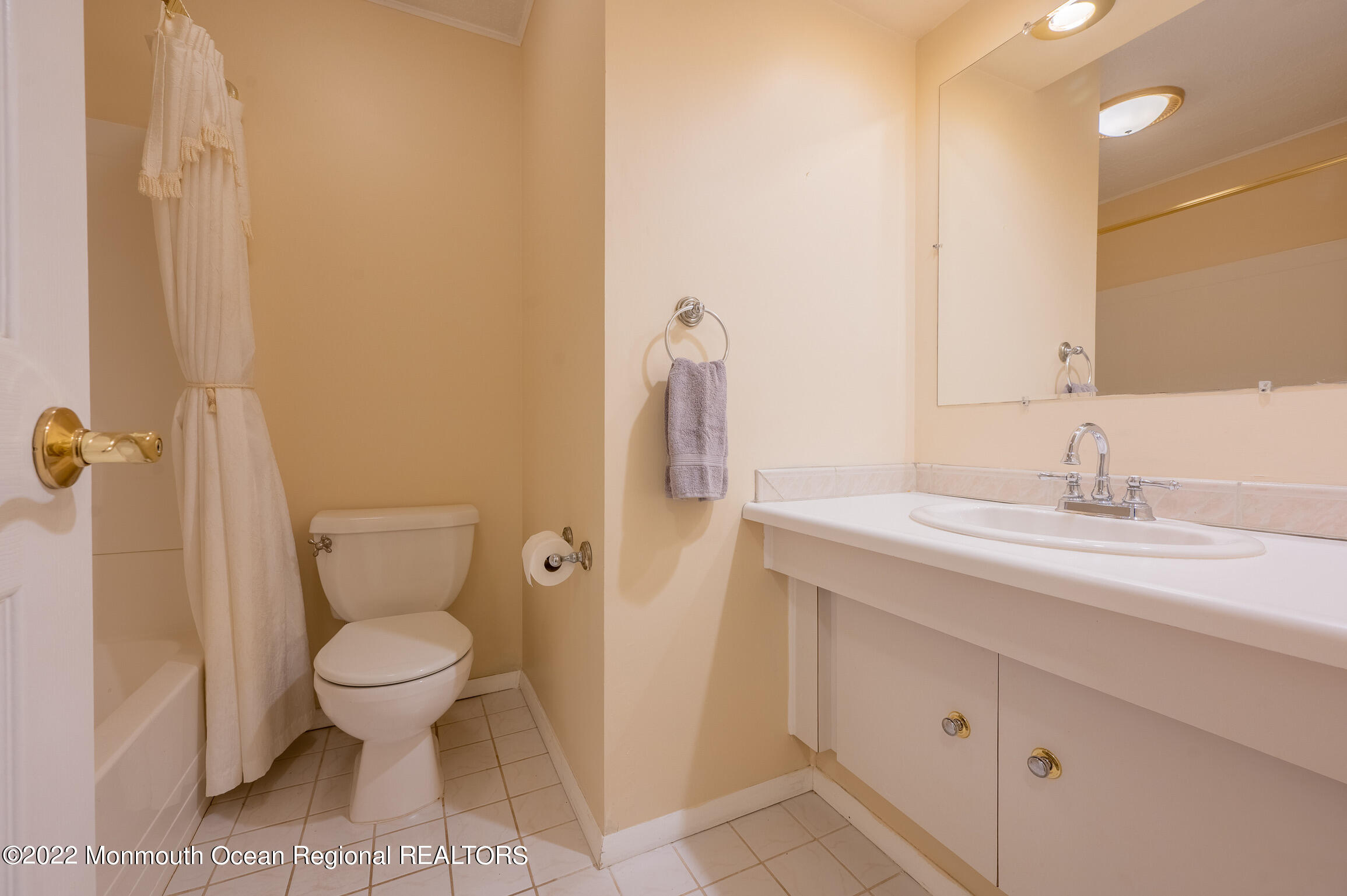 46 South Longview Road Howell, NJ 07731 - Photo 18 of 34 593395BA-EA89-45DE-B237-A0E883B8D5F9