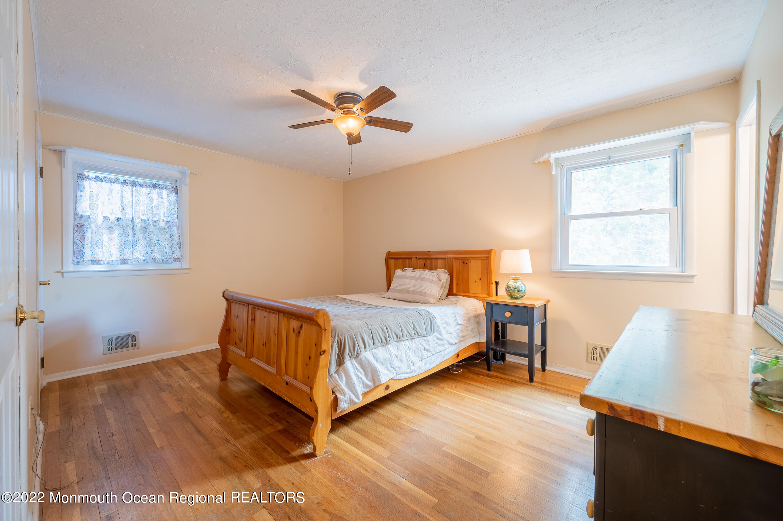 46 South Longview Road Howell, NJ 07731 - Photo 20 of 34 2933778B-6C84-4BA2-95DE-2D2C0017E204