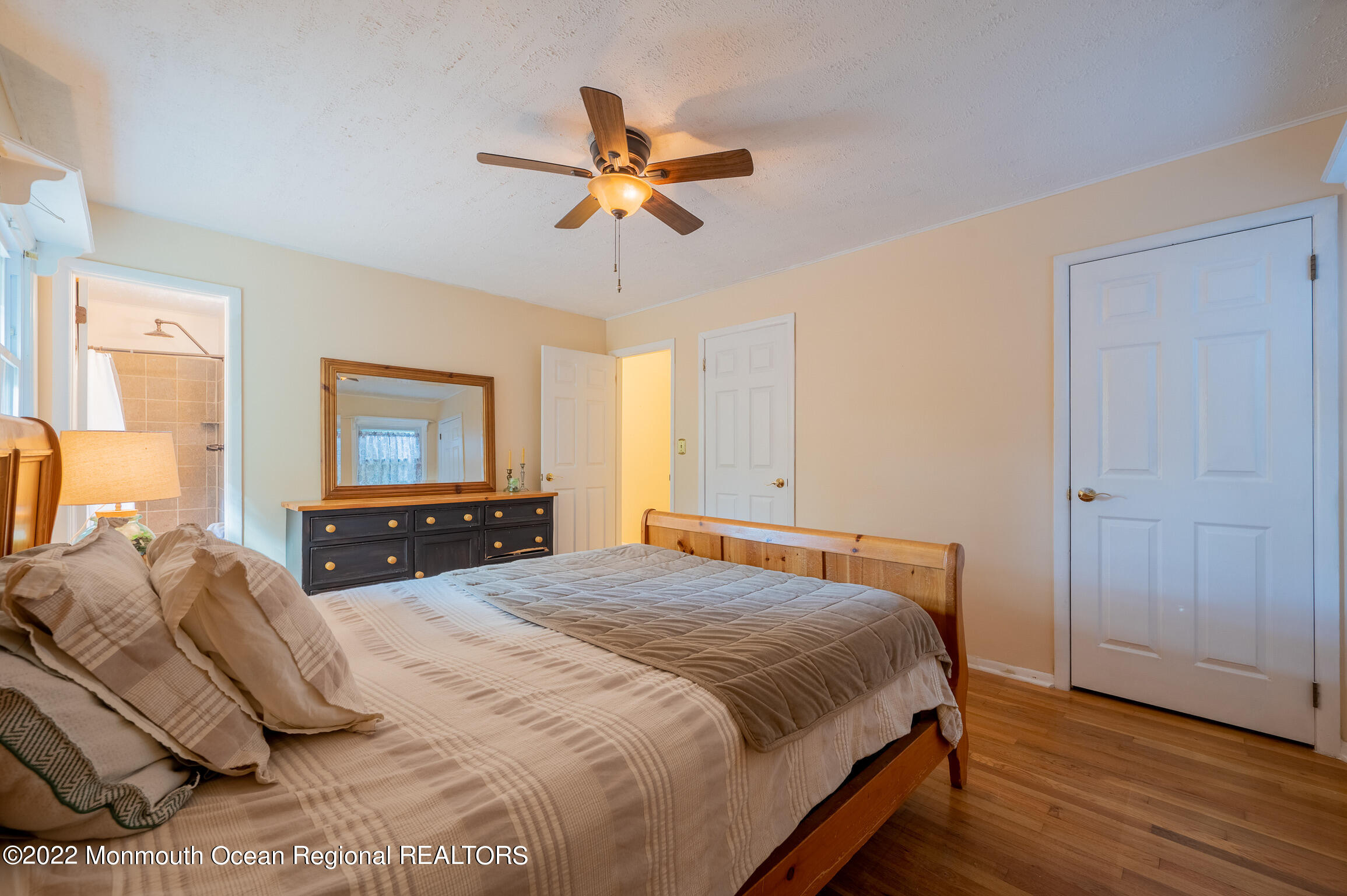 46 South Longview Road Howell, NJ 07731 - Photo 21 of 34 809BB57F-D01F-4D85-8CF8-330B1F840F22