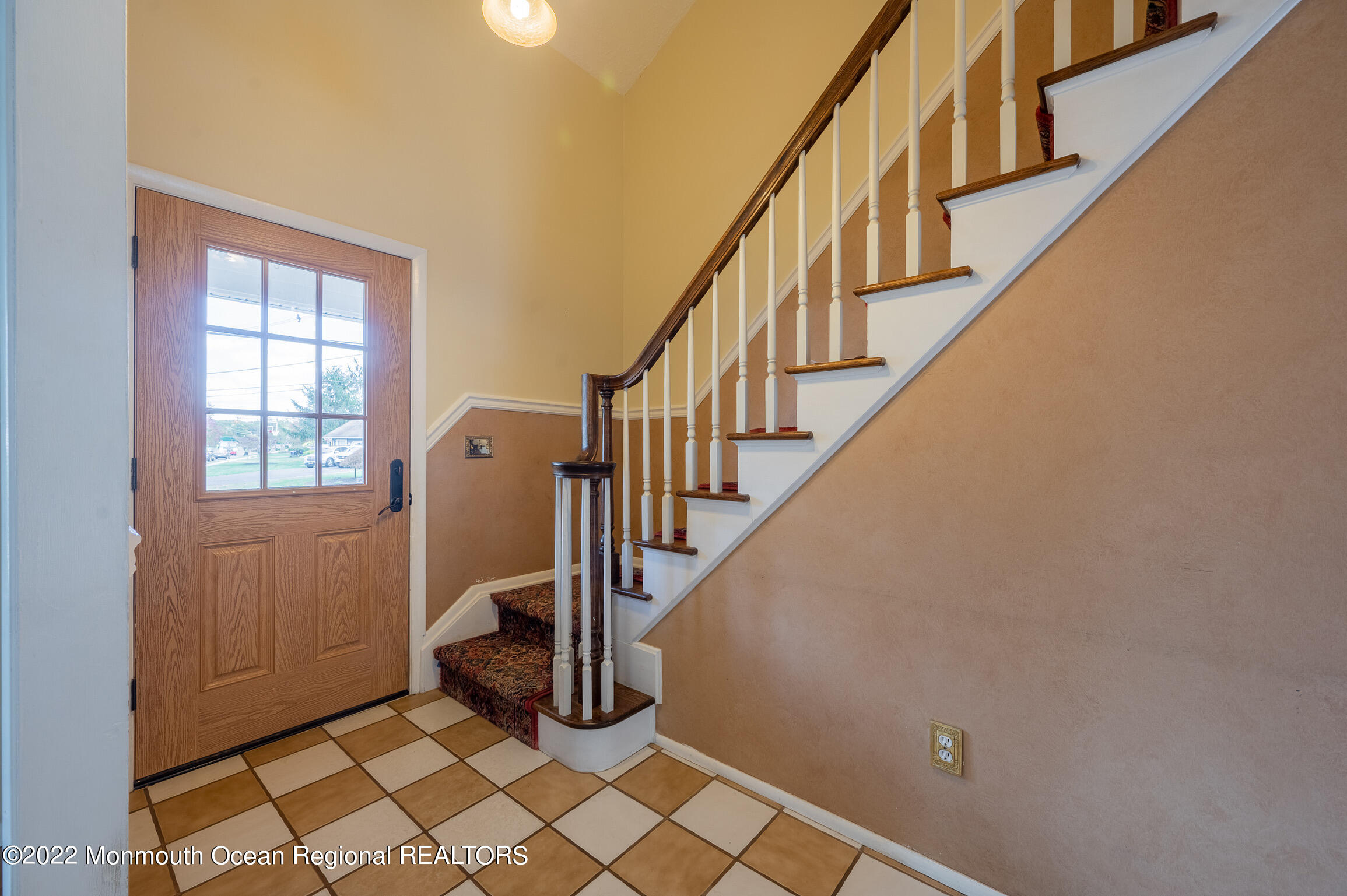 46 South Longview Road Howell, NJ 07731 - Photo 3 of 34 7F09AFDC-89D6-4334-A629-05EC551A391C