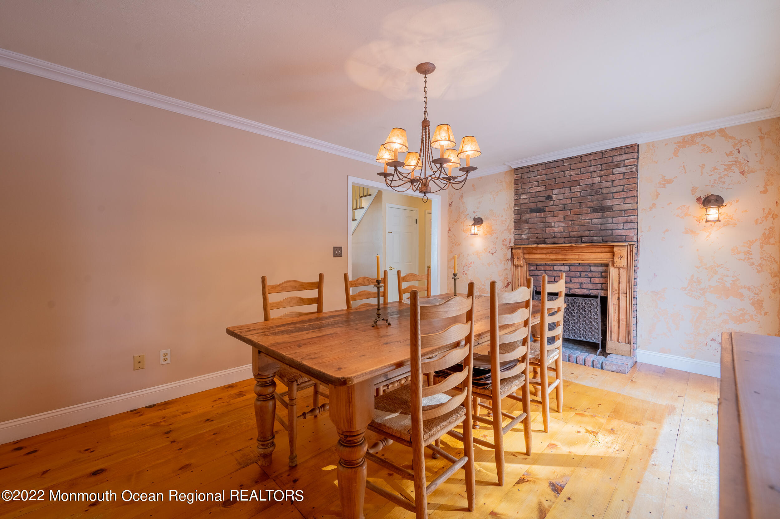 46 South Longview Road Howell, NJ 07731 - Photo 10 of 34 88C4AC3F-316D-4F87-81FF-37FC5BBAF47E