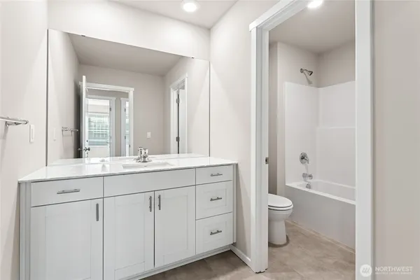 $654,995 | 497 Cremini Loop Southeast, Unit 5, Lacey, WA 98513