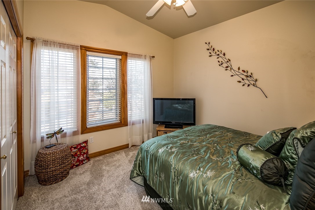 8134 Cowichan Road Blaine, WA 98230 - Photo 18 of 36 Gallery Image 18