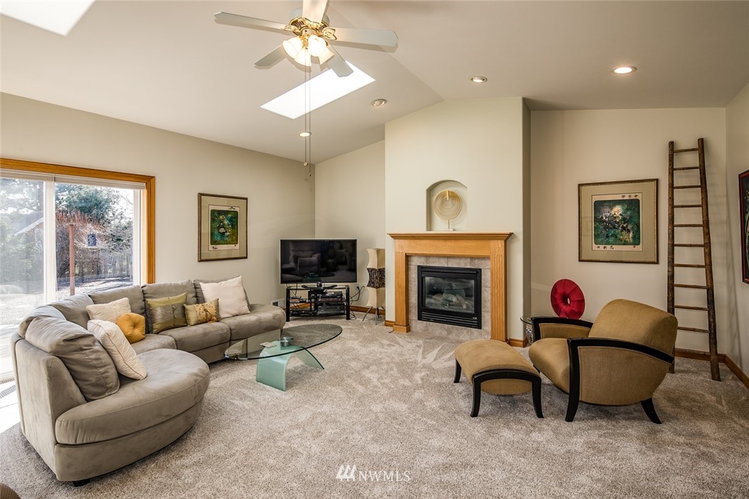 8134 Cowichan Road Blaine, WA 98230 - Photo 5 of 36 Gallery Image 5