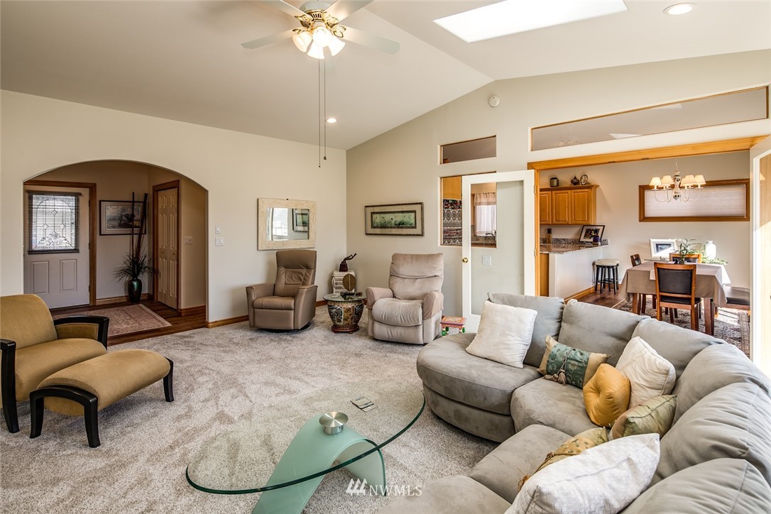 8134 Cowichan Road Blaine, WA 98230 - Photo 6 of 36 Gallery Image 6