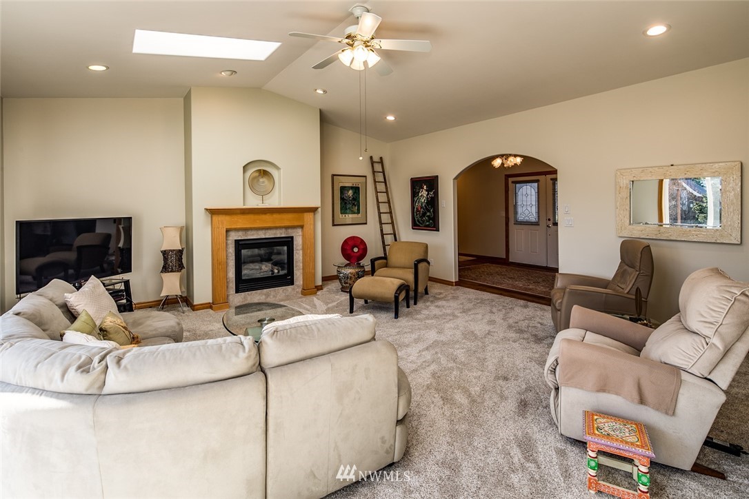 8134 Cowichan Road Blaine, WA 98230 - Photo 7 of 36 Gallery Image 7