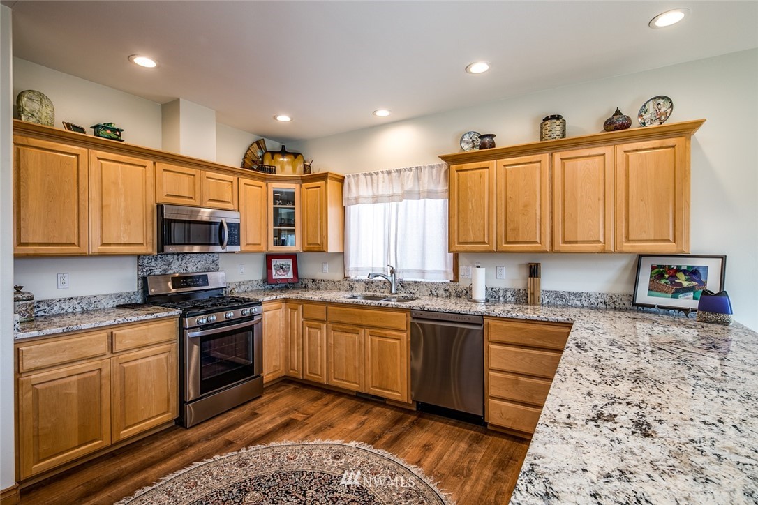 8134 Cowichan Road Blaine, WA 98230 - Photo 8 of 36 Gallery Image 8