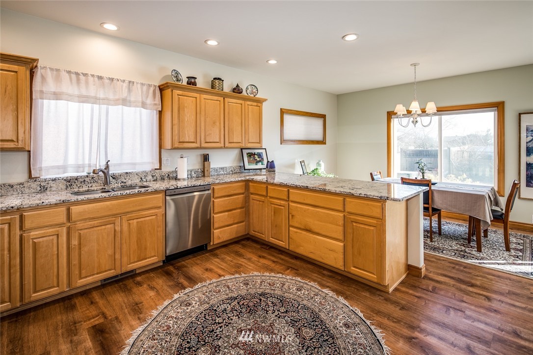 8134 Cowichan Road Blaine, WA 98230 - Photo 9 of 36 Gallery Image 9
