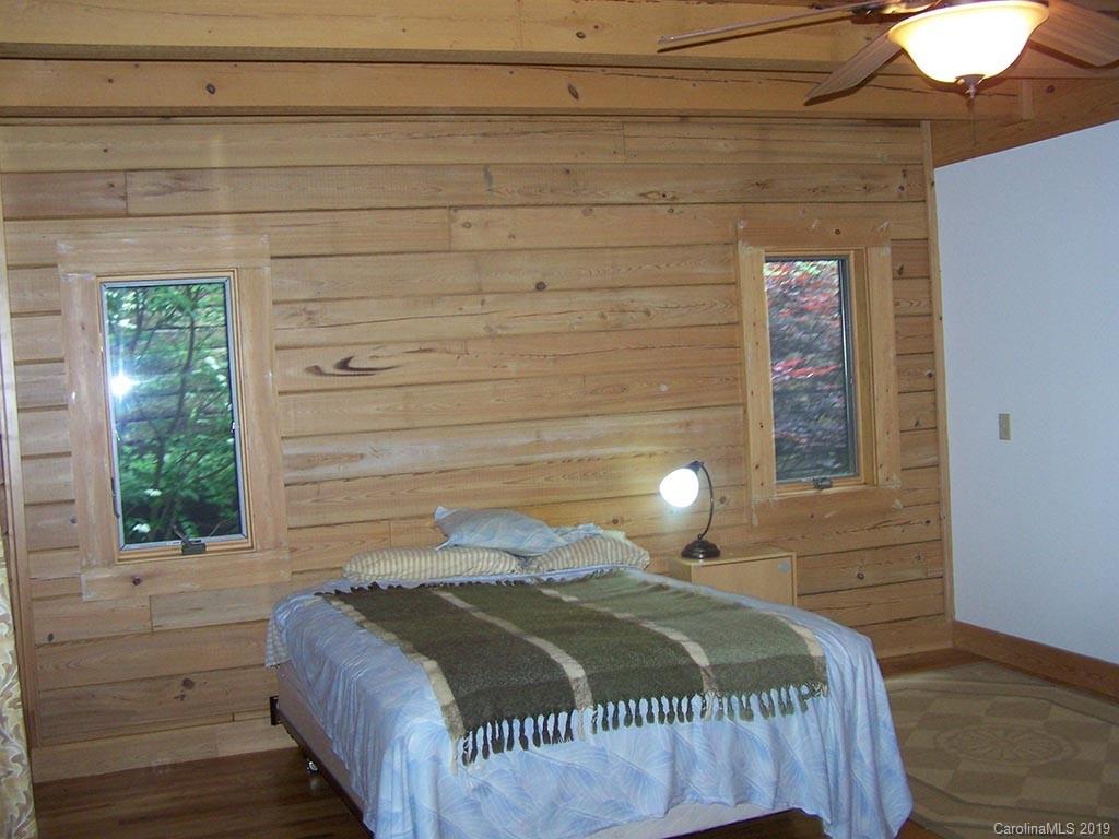 542 Ramp Patch Lane Waynesville, NC 28786 - Photo 22 of 48 Gallery Image 22