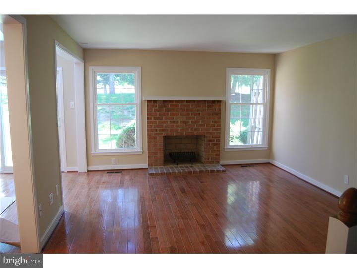 9 Windsor Circle Chesterbrook, PA 19087 - Photo 8 of 16 Great Room