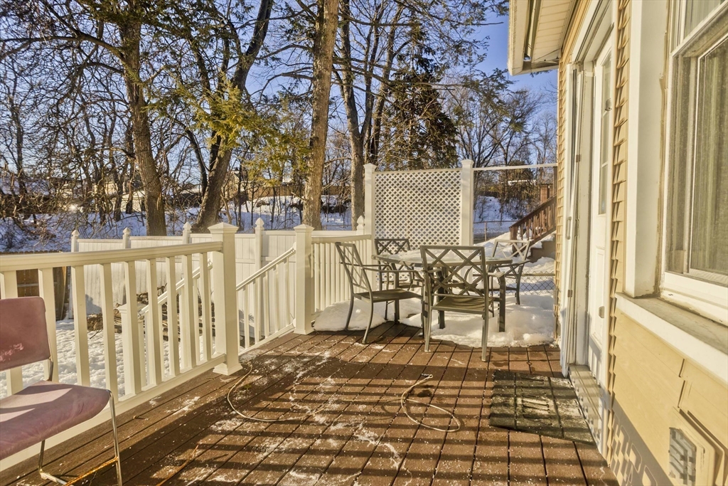 23 Jackson Street Chicopee, MA 01020 - Photo 21 of 22