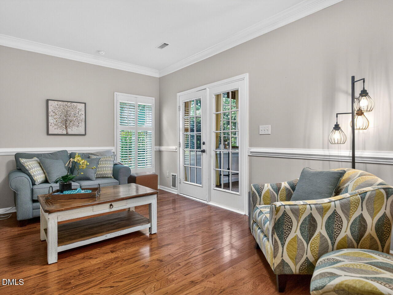 12321 Inglehurst Drive Raleigh, NC 27613 - Photo 12 of 28 015-1280x960-family-room