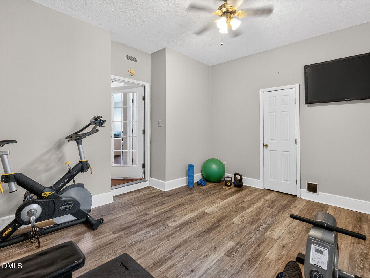 12321 Inglehurst Drive Raleigh, NC 27613 - Photo 14 of 28 018-1280x960-flex-space