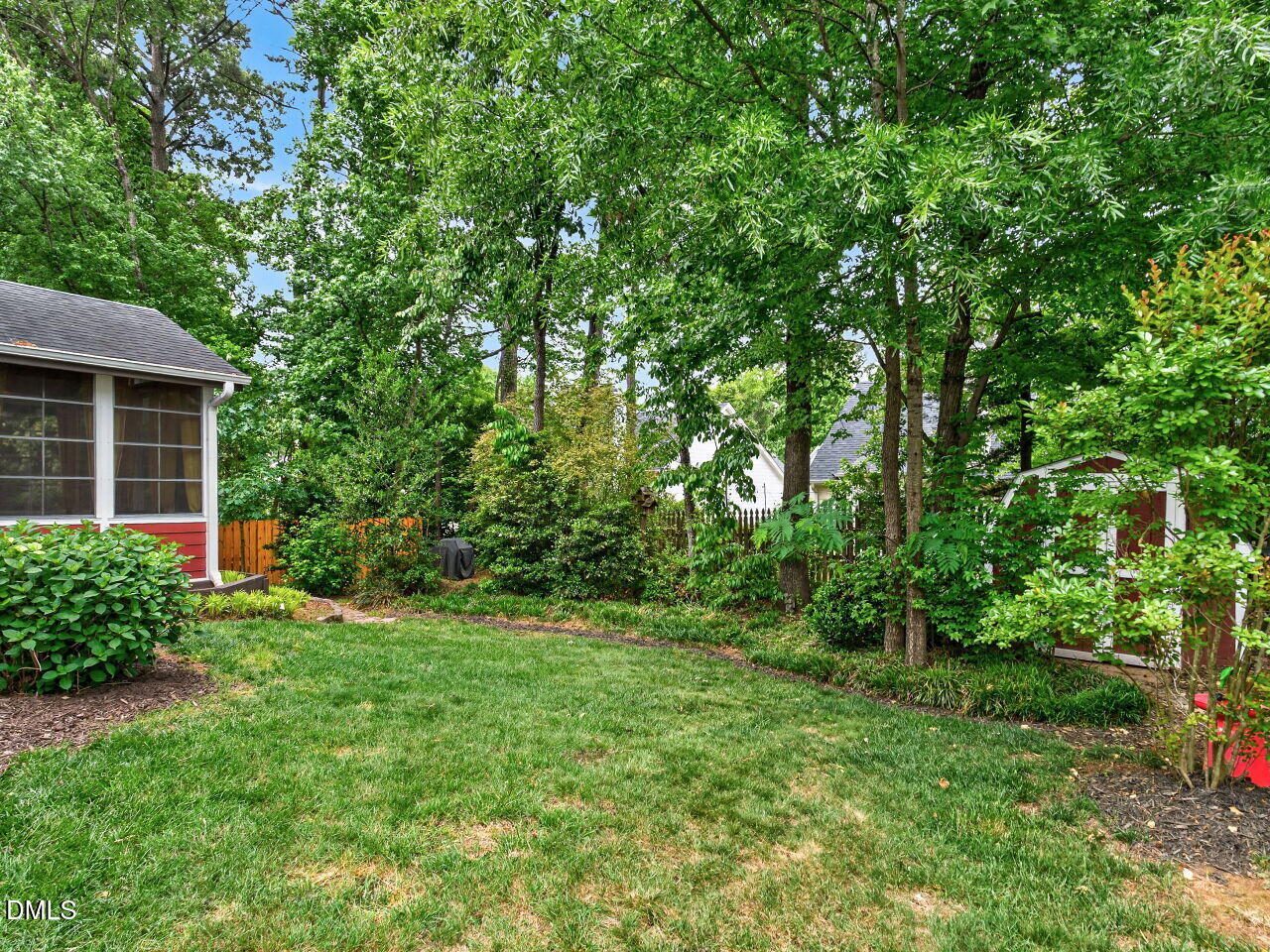 12321 Inglehurst Drive Raleigh, NC 27613 - Photo 27 of 28 028-1280x960-backyard