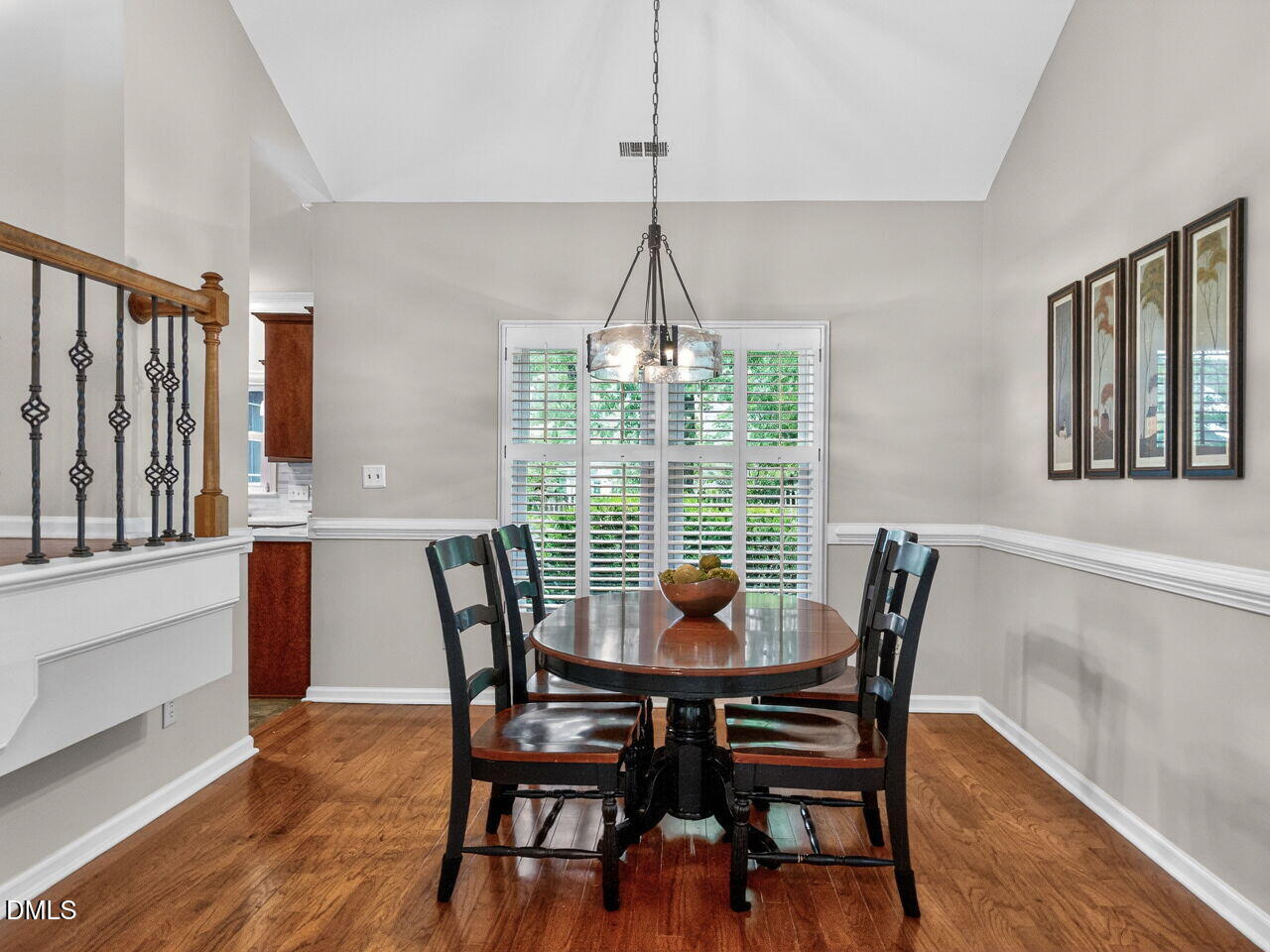 12321 Inglehurst Drive Raleigh, NC 27613 - Photo 4 of 28 010-1280x960-dining-room