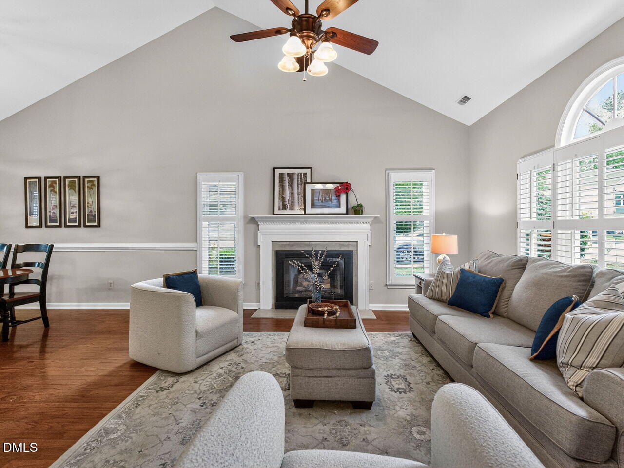 12321 Inglehurst Drive Raleigh, NC 27613 - Photo 6 of 28 007-1280x960-living-room
