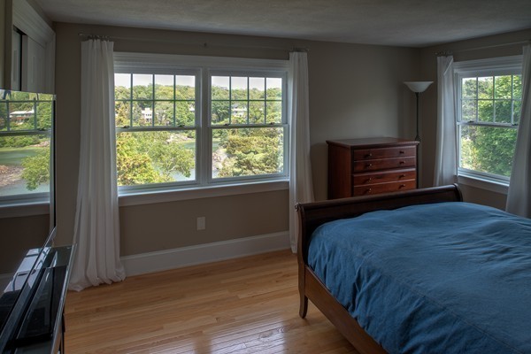 36 Crestwood Road Marblehead, MA 01945 - Photo 16 of 30 Gallery Image 16