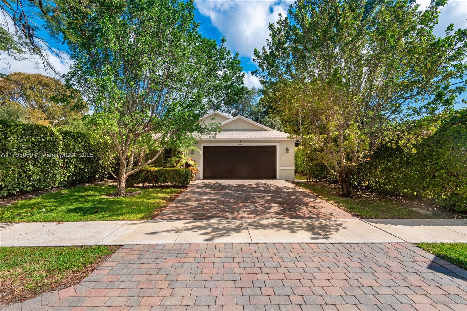 4815 Jefferson Road Delray Beach, FL 33445 - Photo 1 of 20