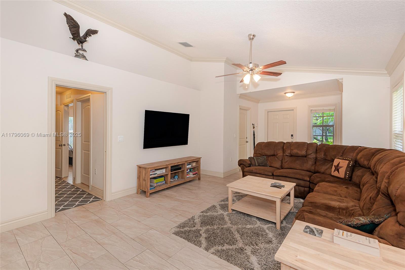 4815 Jefferson Road Delray Beach, FL 33445 - Photo 4 of 20 Entry from Front Door