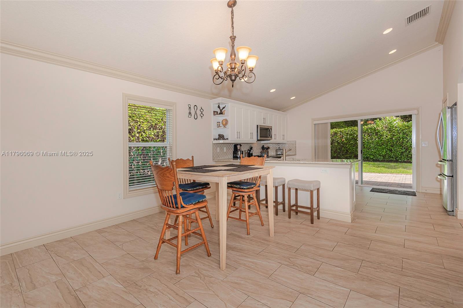 4815 Jefferson Road Delray Beach, FL 33445 - Photo 6 of 20