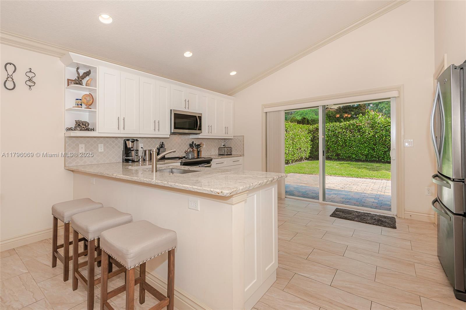 4815 Jefferson Road Delray Beach, FL 33445 - Photo 9 of 20
