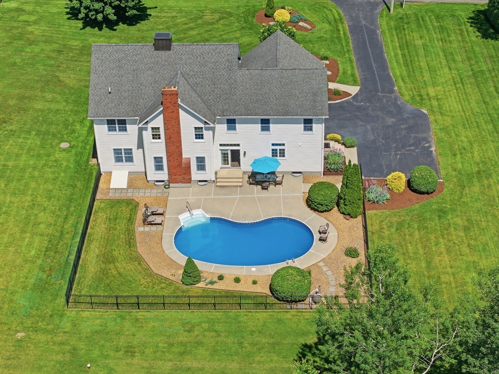 7 Stone Road Millbury, MA 01527 - Photo 7 of 38