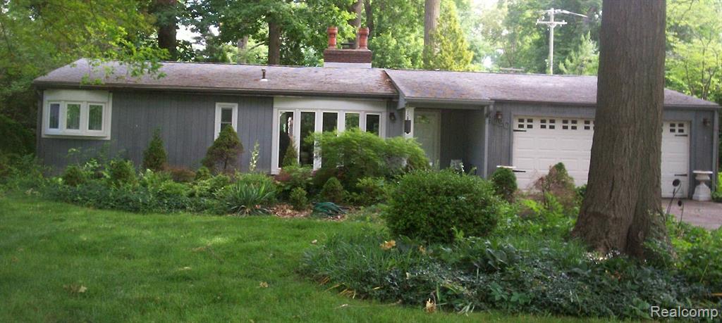 9020 Bellevue Road Grosse Ile, MI 48138 - Photo 1 of 1