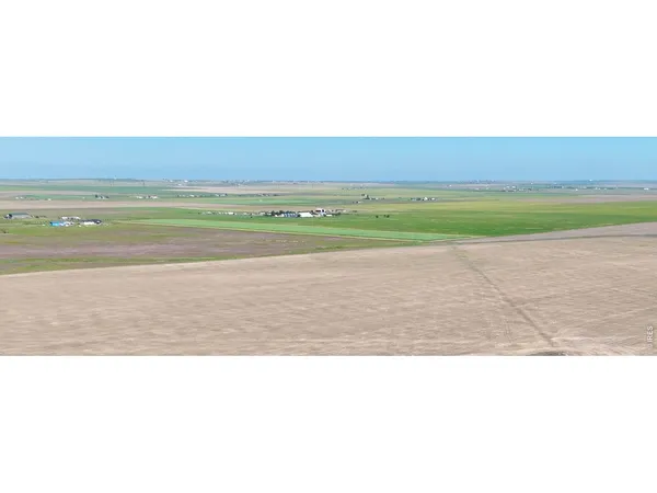 $260,000 | 7 East 112th Avenue, Bennett, CO 80102