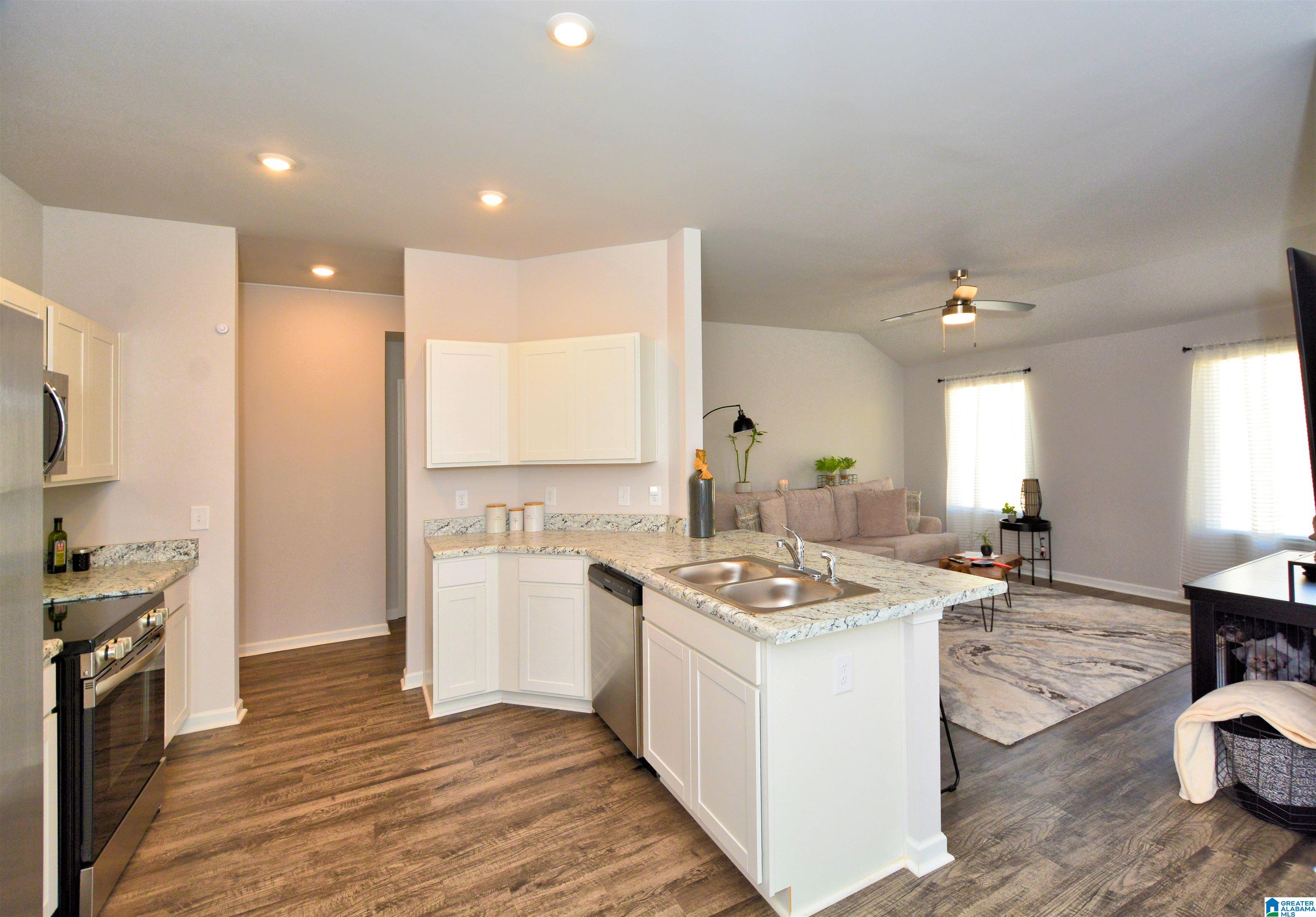 8832 Rockhampton Drive Leeds, AL 35094 - Photo 10 of 25