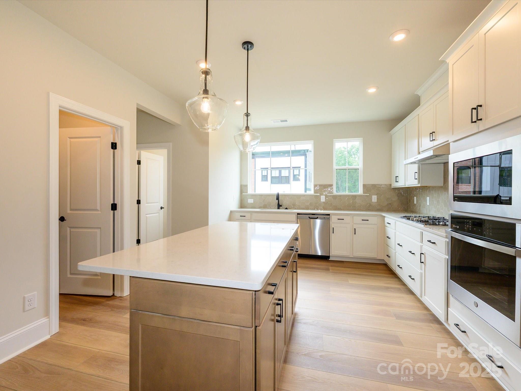 403 Old Town Vlg Road Waxhaw, NC 28173 - Photo 7 of 23