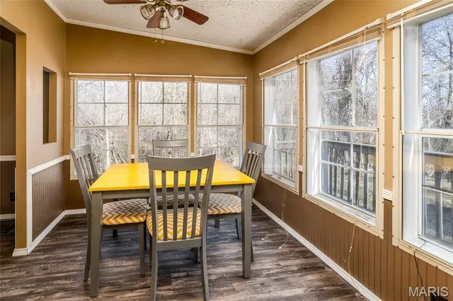 $89,500 | 302 Russell Street, Cambria, IL 62915