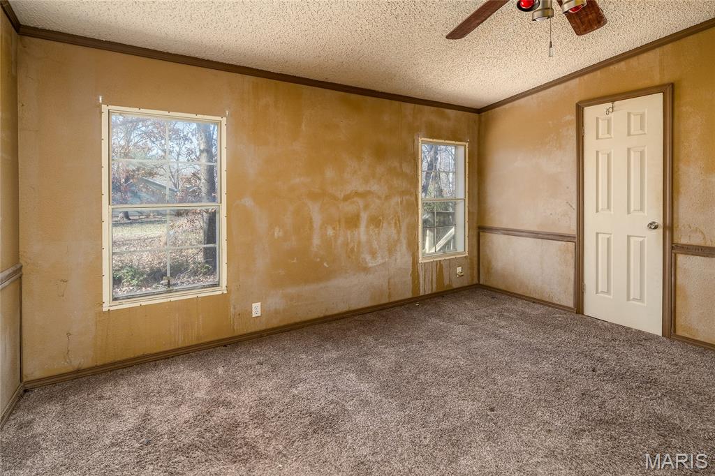 302 Russell Street Cambria, IL 62915 - Photo 29 of 40