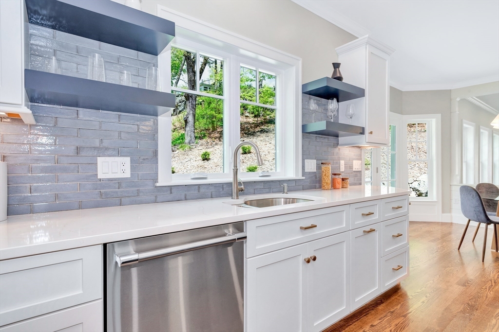 32 Brookside Avenue Lexington, MA 02421 - Photo 11 of 33 Gallery Image 11