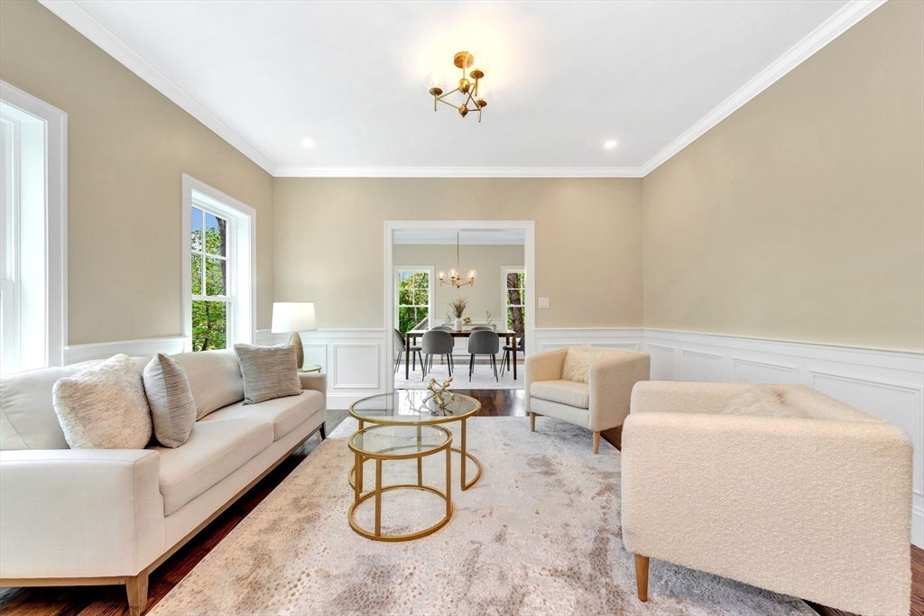 32 Brookside Avenue Lexington, MA 02421 - Photo 4 of 33 Gallery Image 4