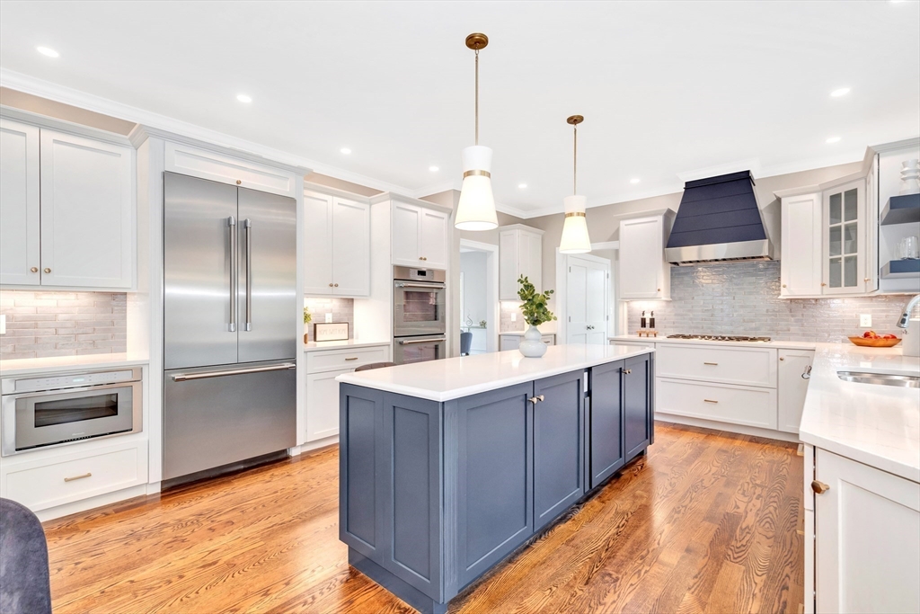 32 Brookside Avenue Lexington, MA 02421 - Photo 10 of 33 Gallery Image 10