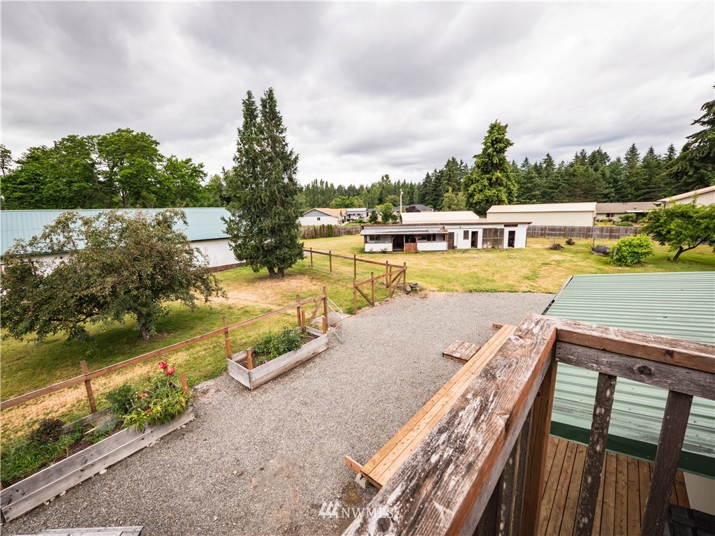 9847 Case Road Southwest Olympia, WA 98512 - Photo 12 of 40 Gallery Image 12