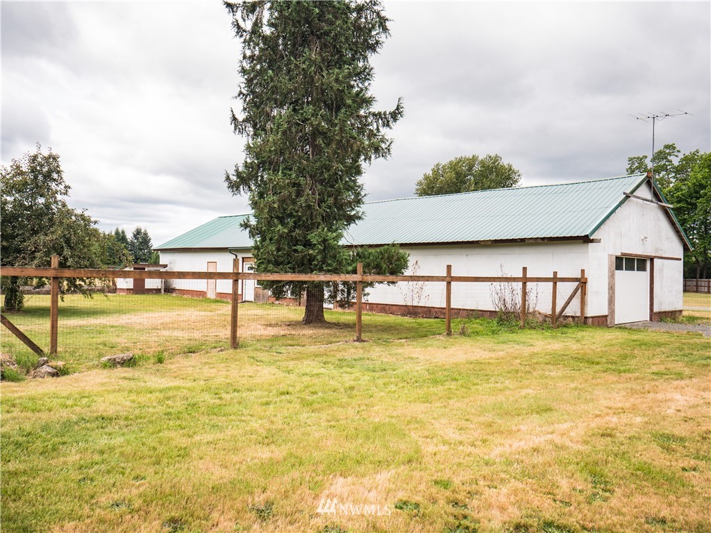 9847 Case Road Southwest Olympia, WA 98512 - Photo 27 of 40 Gallery Image 27