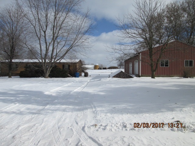 9084 North Leaton Road Clare, MI 48617 - Photo 1 of 13