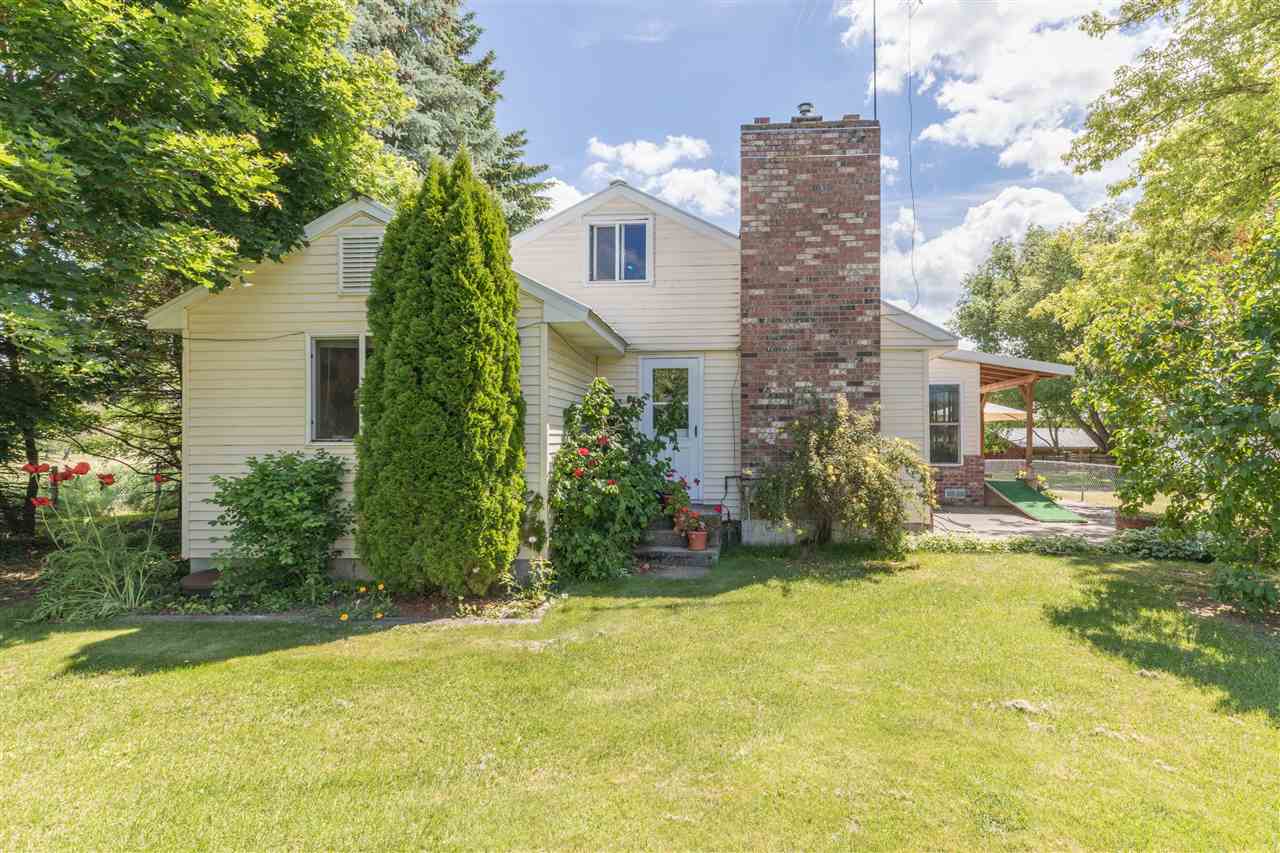 39208 North Spotted Road Clayton, WA 99110 - Photo 1 of 20