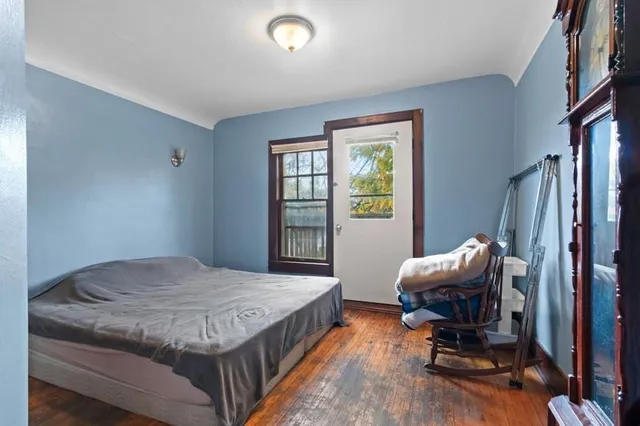 $245,000 | 1360 East Mason Street, Green Bay, WI 54301