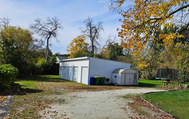 $245,000 | 1360 East Mason Street, Green Bay, WI 54301