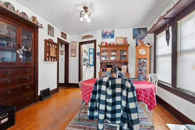 $245,000 | 1360 East Mason Street, Green Bay, WI 54301