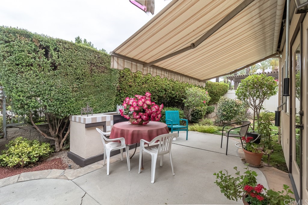 7670 Calle Talia Highland, CA 92346 - Photo 29 of 37