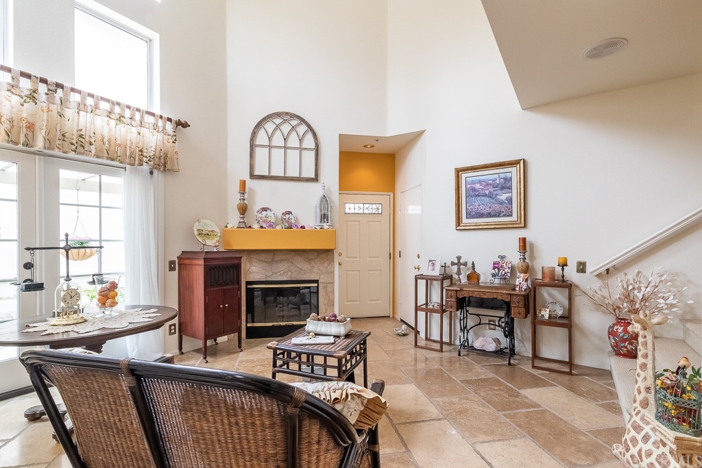 7670 Calle Talia Highland, CA 92346 - Photo 7 of 37