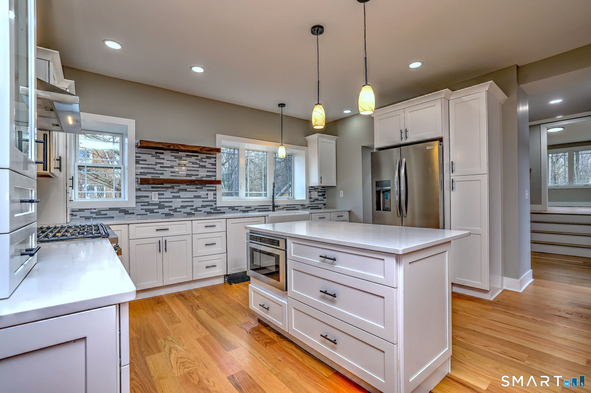 884 Grassy Hill Road Orange, CT 06477 - Photo 19 of 40