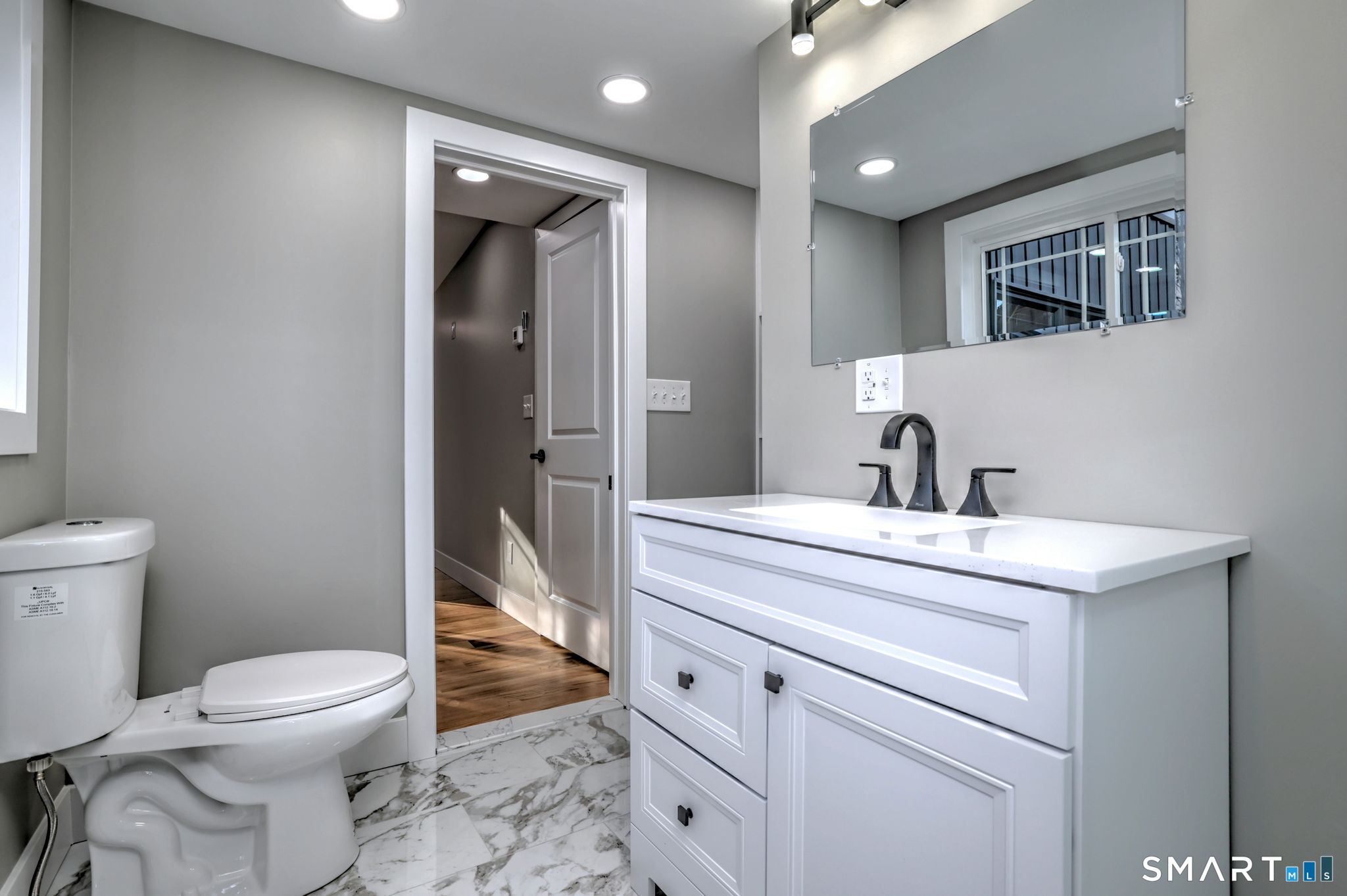 884 Grassy Hill Road Orange, CT 06477 - Photo 26 of 40