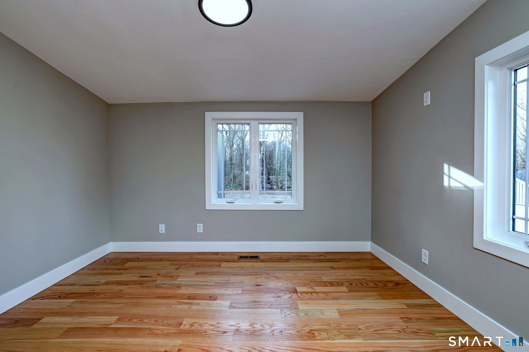 884 Grassy Hill Road Orange, CT 06477 - Photo 29 of 40