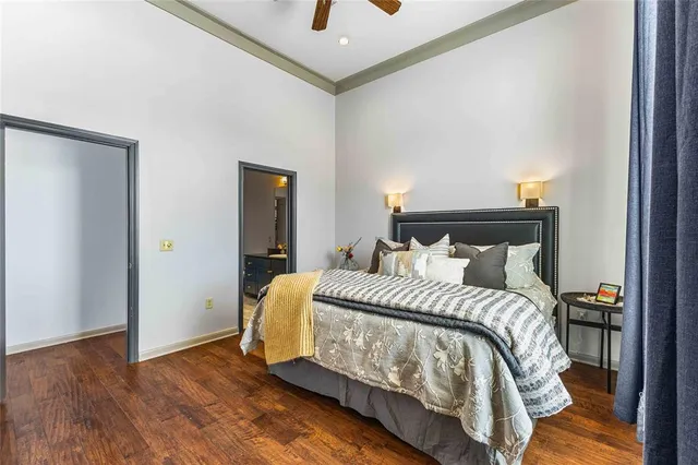 $819,900 | 330 Austin Avenue, Unit 322, Waco, TX 76701