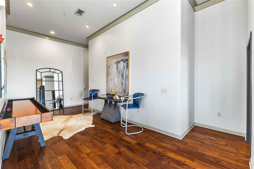 330 Austin Avenue, Unit 322 Waco, TX 76701 - Photo 5 of 40